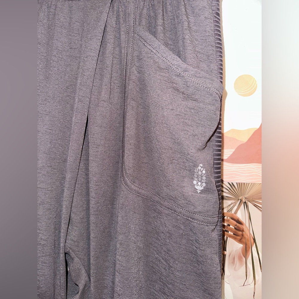 NWOT Free People Movement X Hatch Refresh Harem Pants - Picture 6 of 7